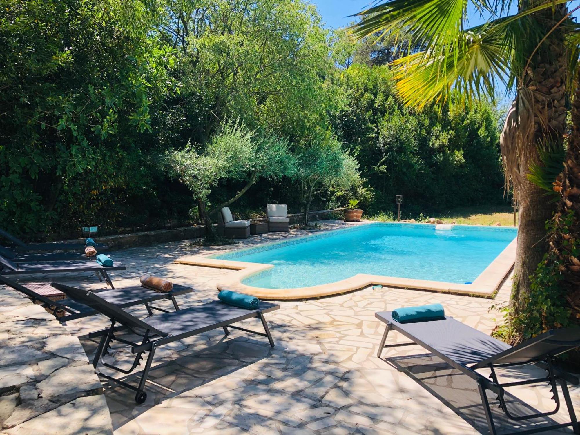 Magnifique Villa Typique Du Sud Avec Piscine Privee Et Jardin Mediterraneen Saint-Vincent-de-Barbeyrargues Экстерьер фото